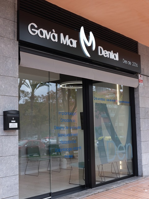 clínica dental en Gavá